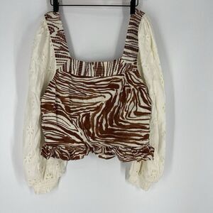 Love The Label Top Size XL Womens Brown Geo Print Smocked Ruffle Blouse Lace